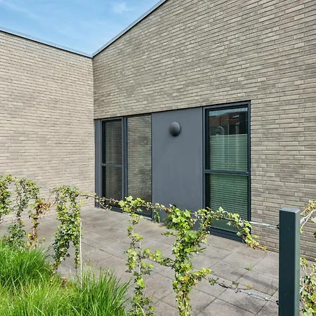 펜션 Stunning In Lembruch-duemmer With Kitchen *