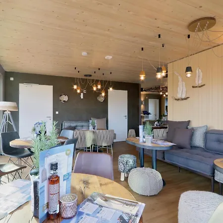 Stunning In Lembruch-duemmer With Kitchen